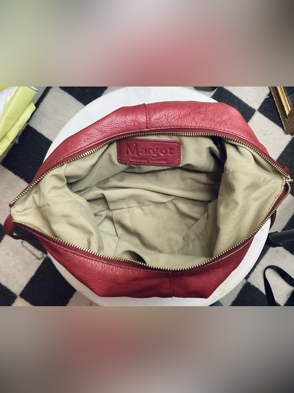 Margot Brand Burgundy Leather Shoulder Bag; IGUC - Picture 11 of 12